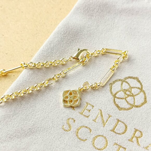 NEW Kendra Scott Gold Sienna Sun Pendant Necklace - Picture 3 of 3